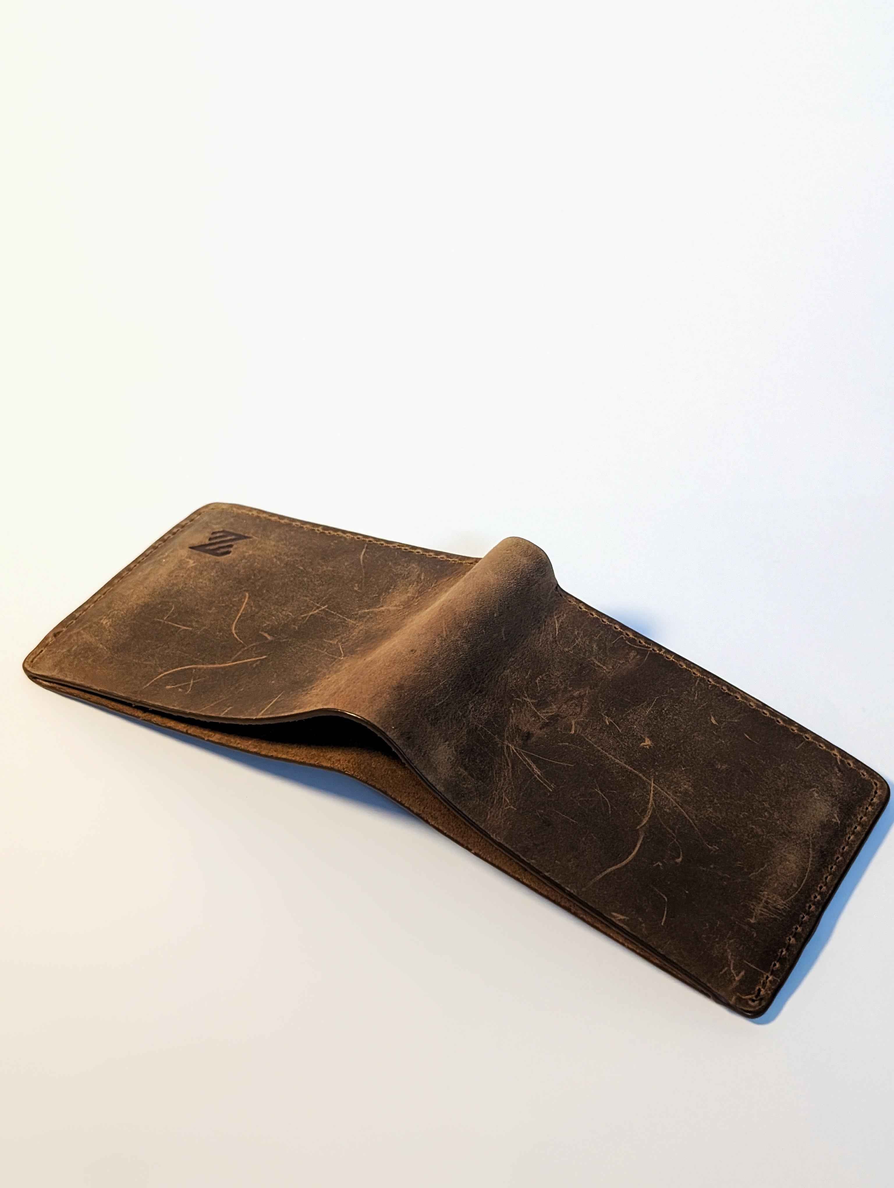 【新品未使用】LUXURY MATERIAL HERITAGE WALLET 100 Percent Leather Wallets - Luxury Leather for Gentlemen